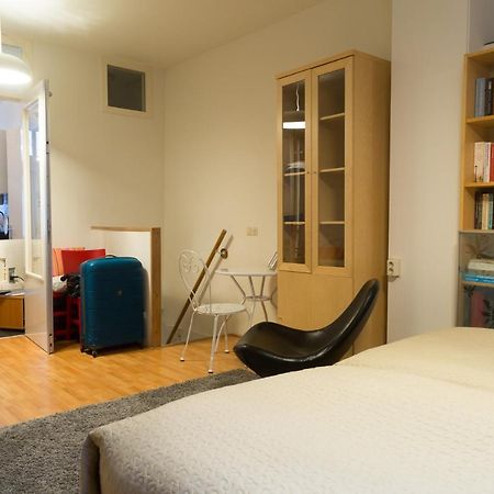 B&B Chez Cho Utrecht Eksteriør billede